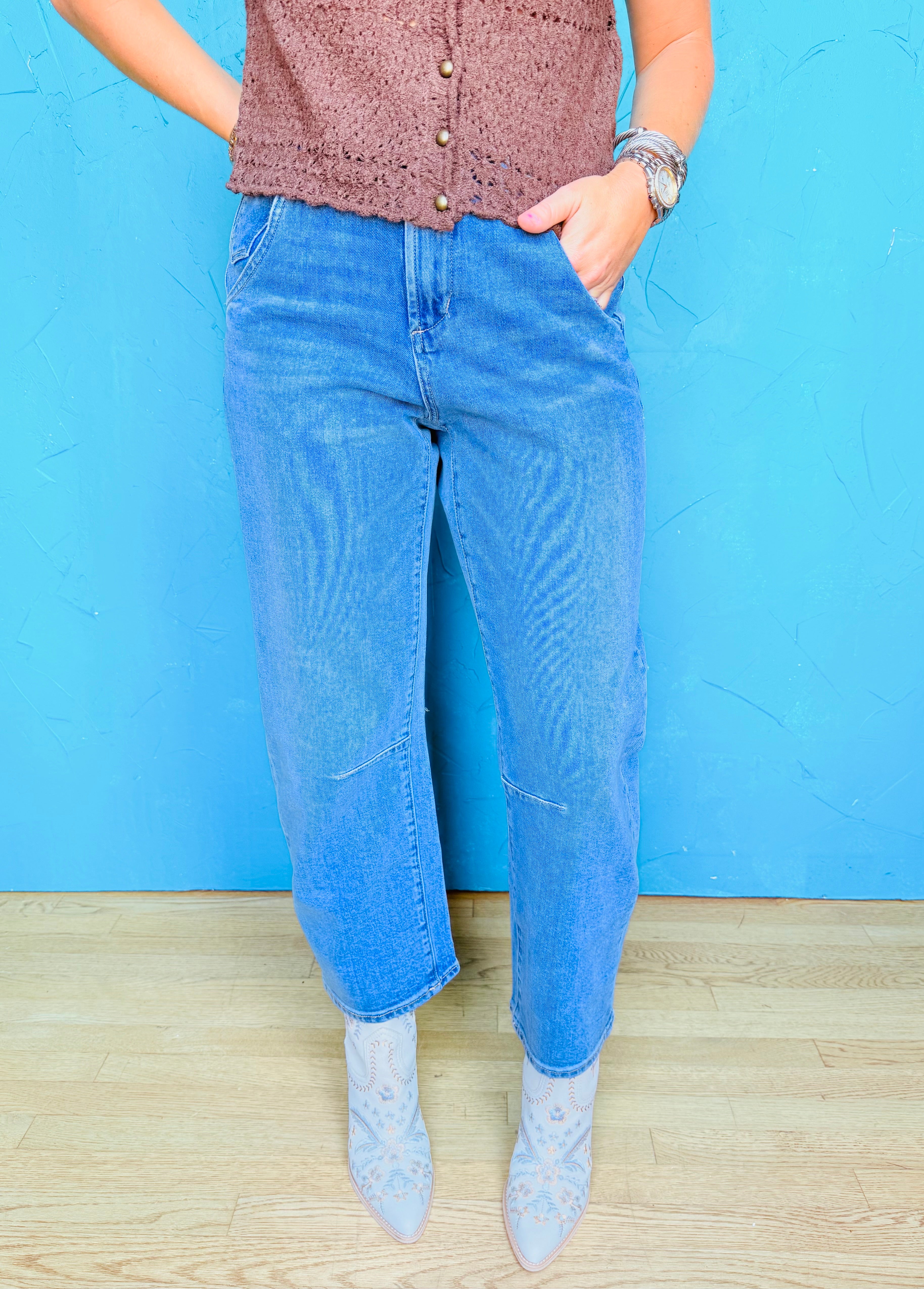 Lasso Flare Leg Jean