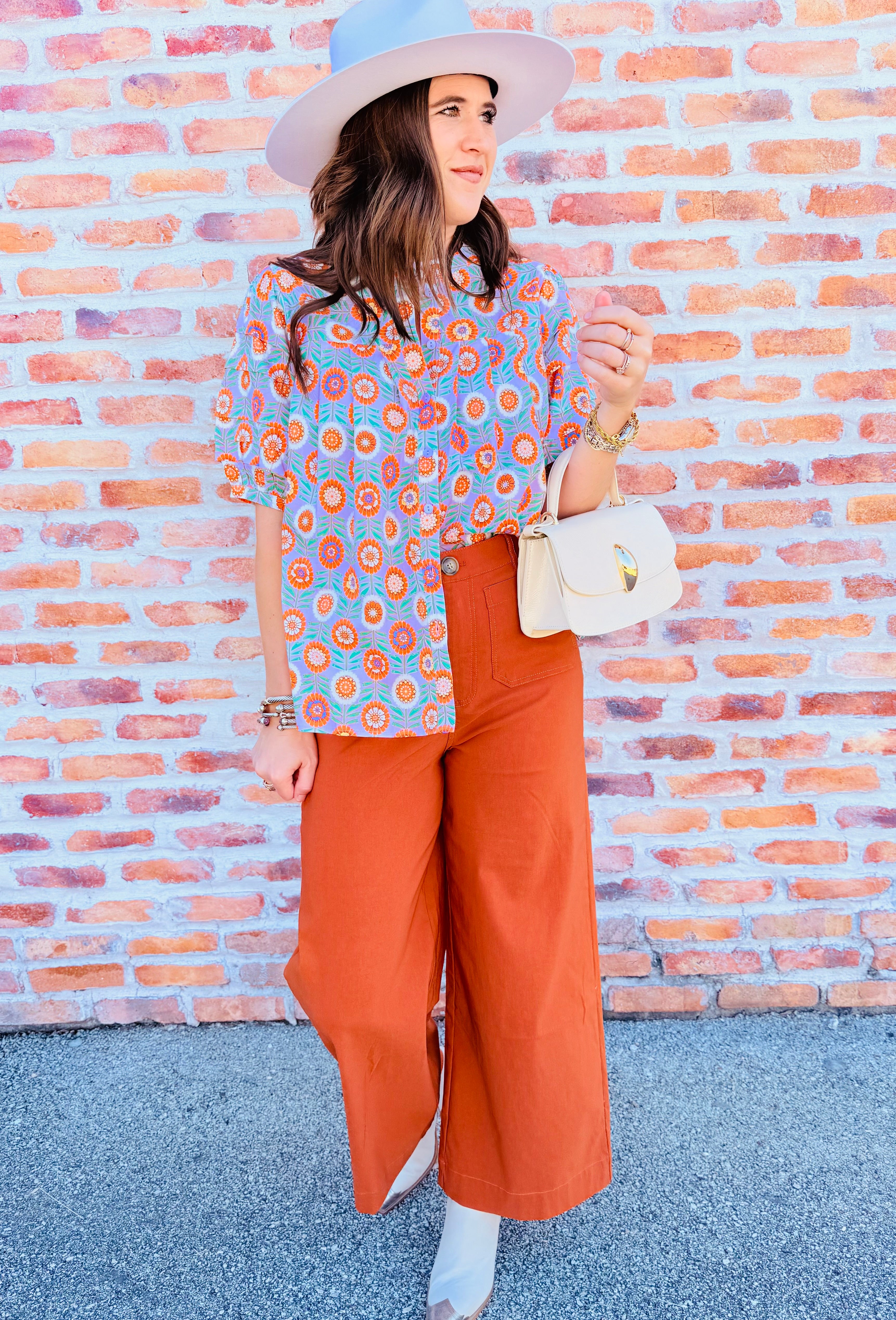 Floral Button Pleat Sleeve Top