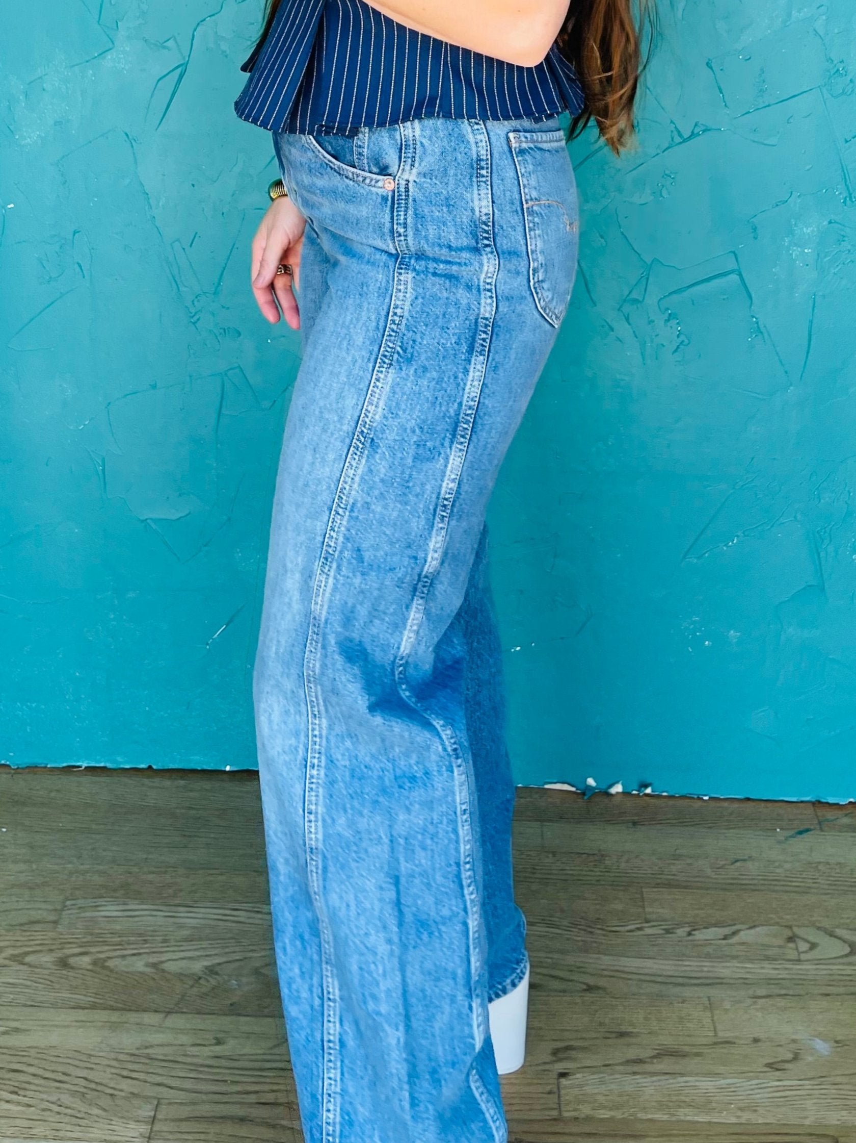 Aster Straight Barrel Jean