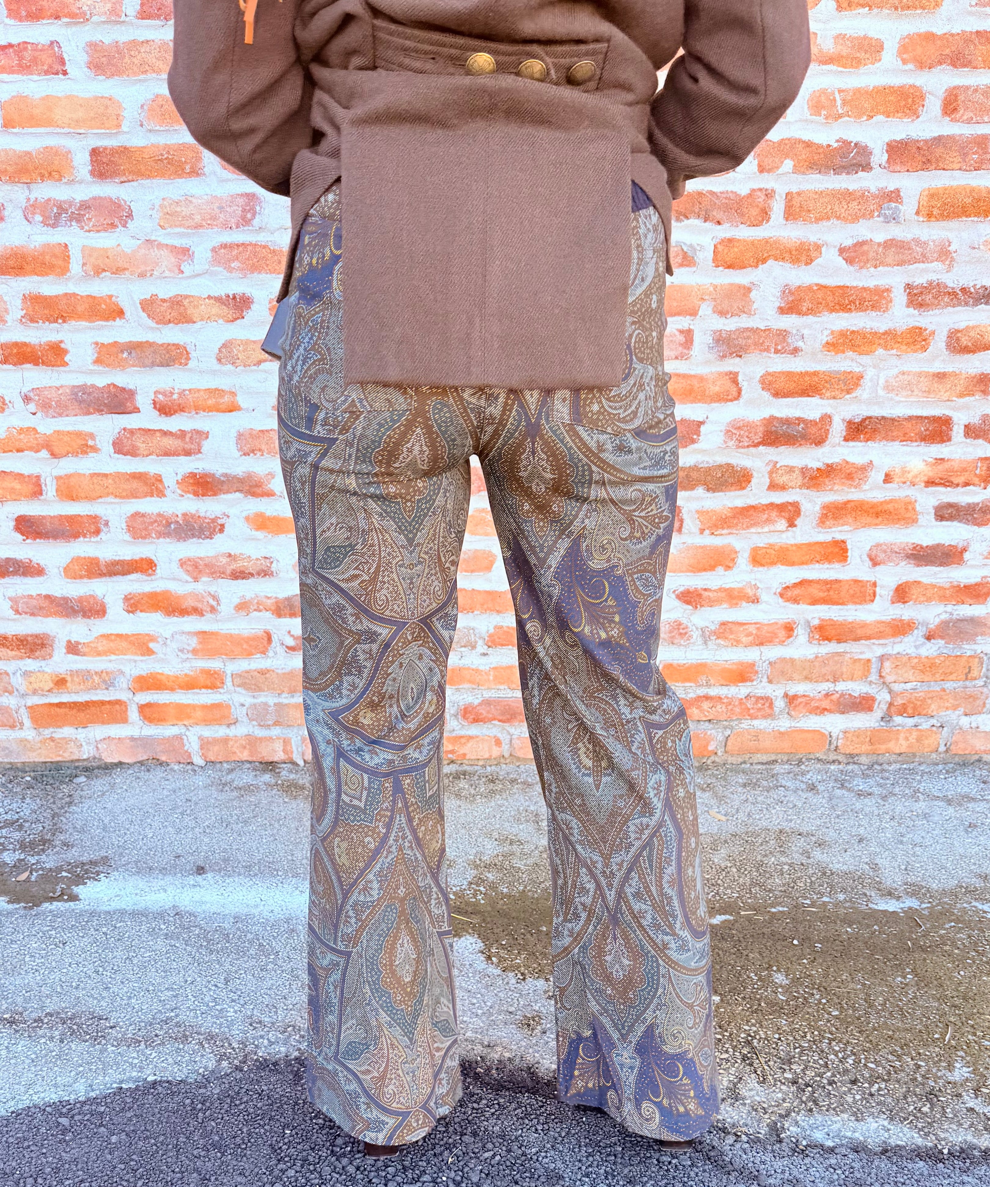Farah Pant