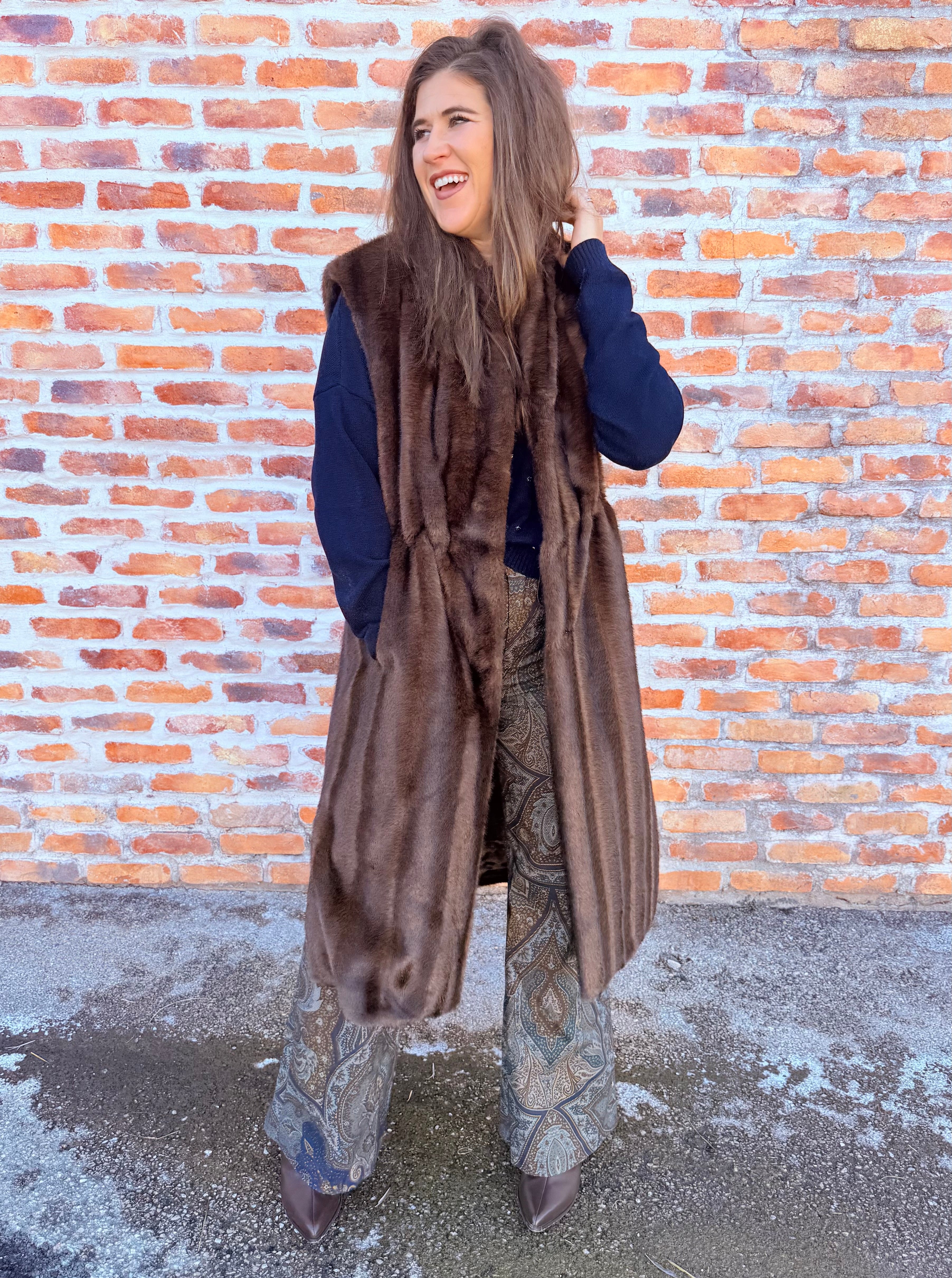 Straight Fit Faux Fur Vest