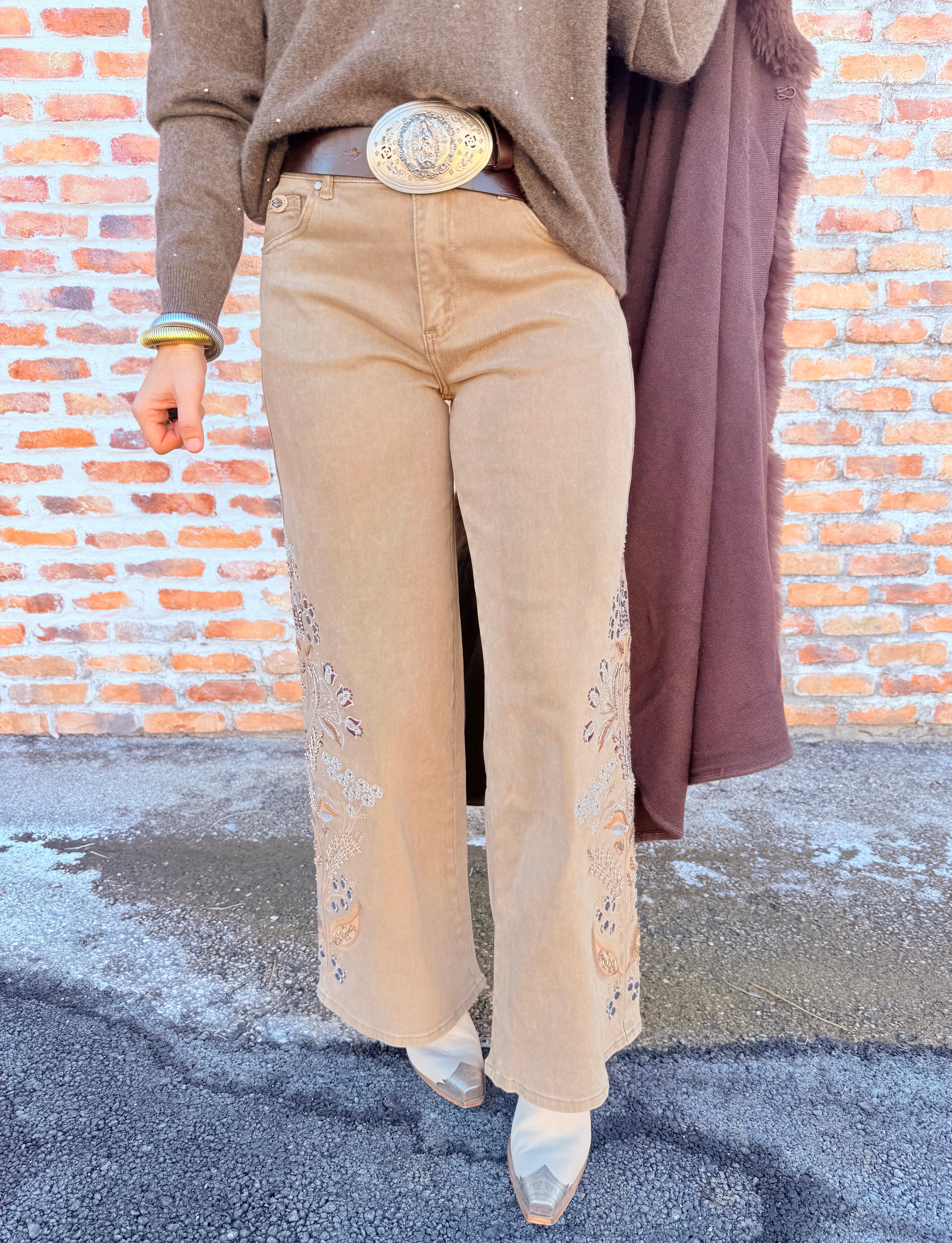 Embroidered Pants W/Rhinestone