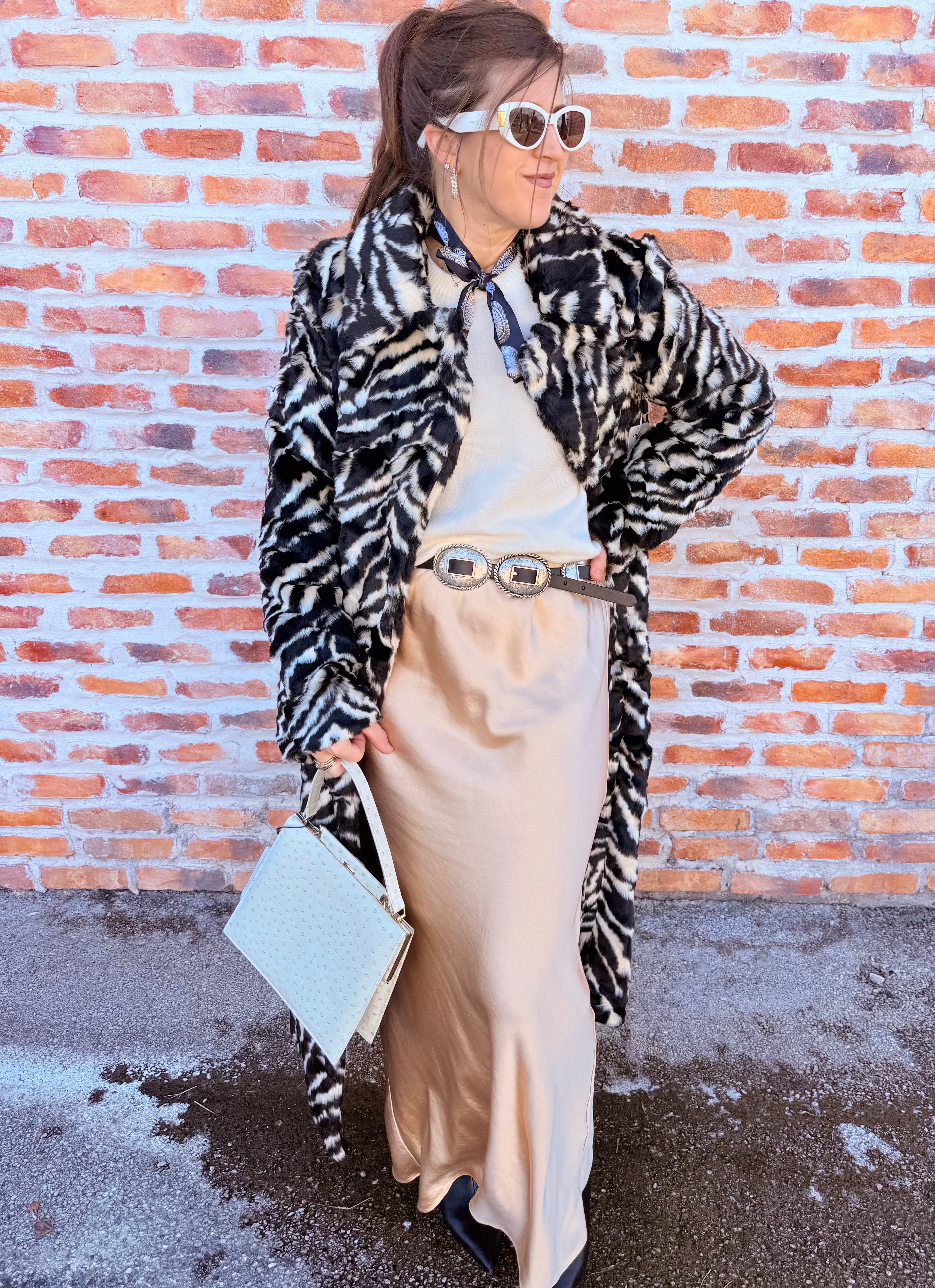 Miss Cindy Overcoat