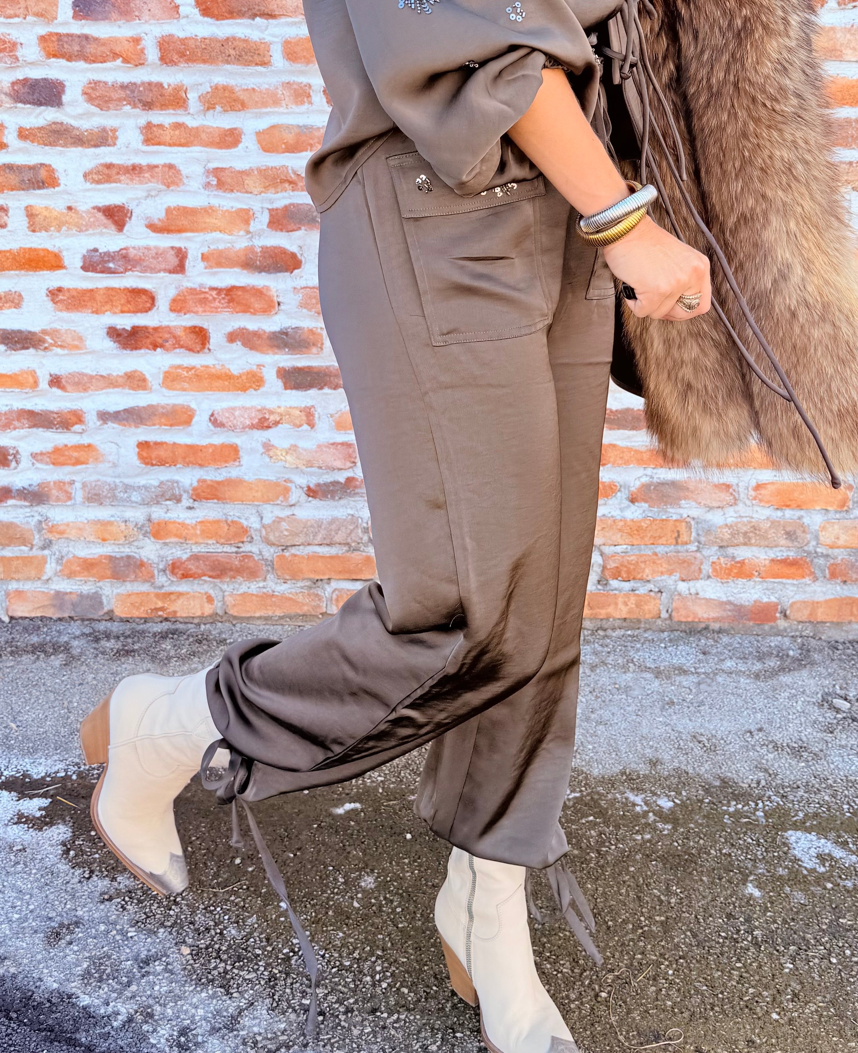 Pants With Sequin Appliques