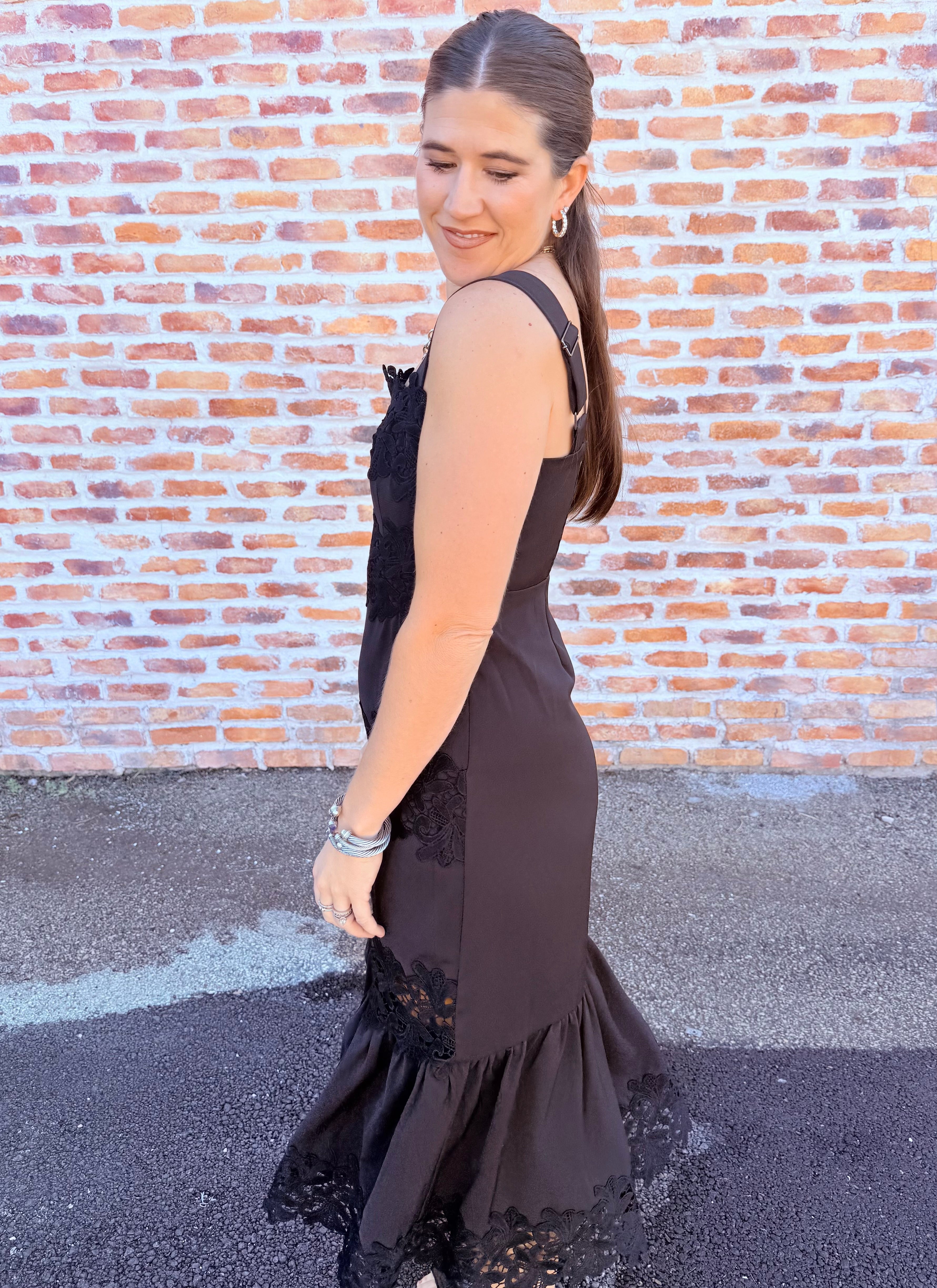 Davina Lace Midi Dress