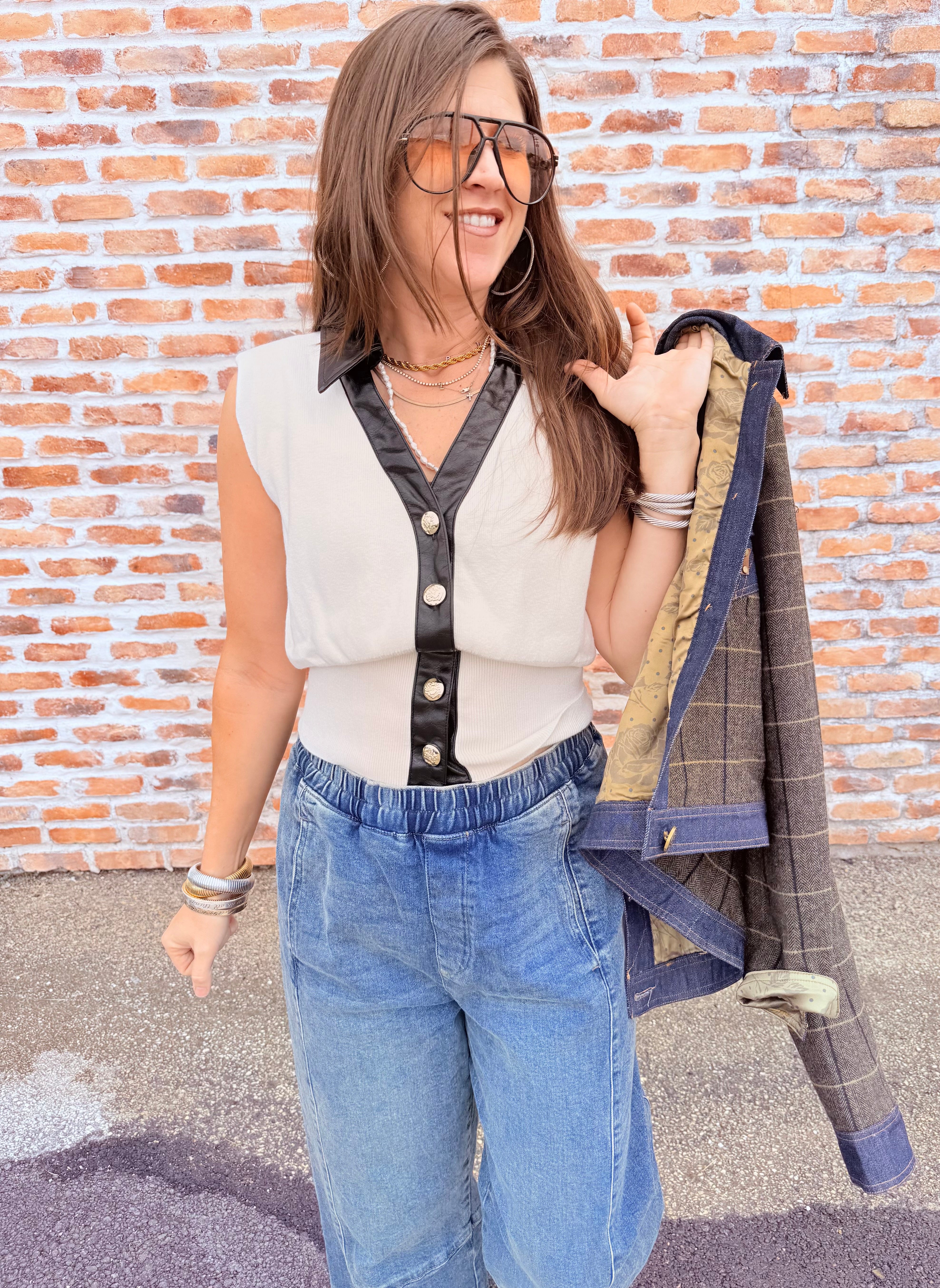Sleeveless V-Neck Button Up