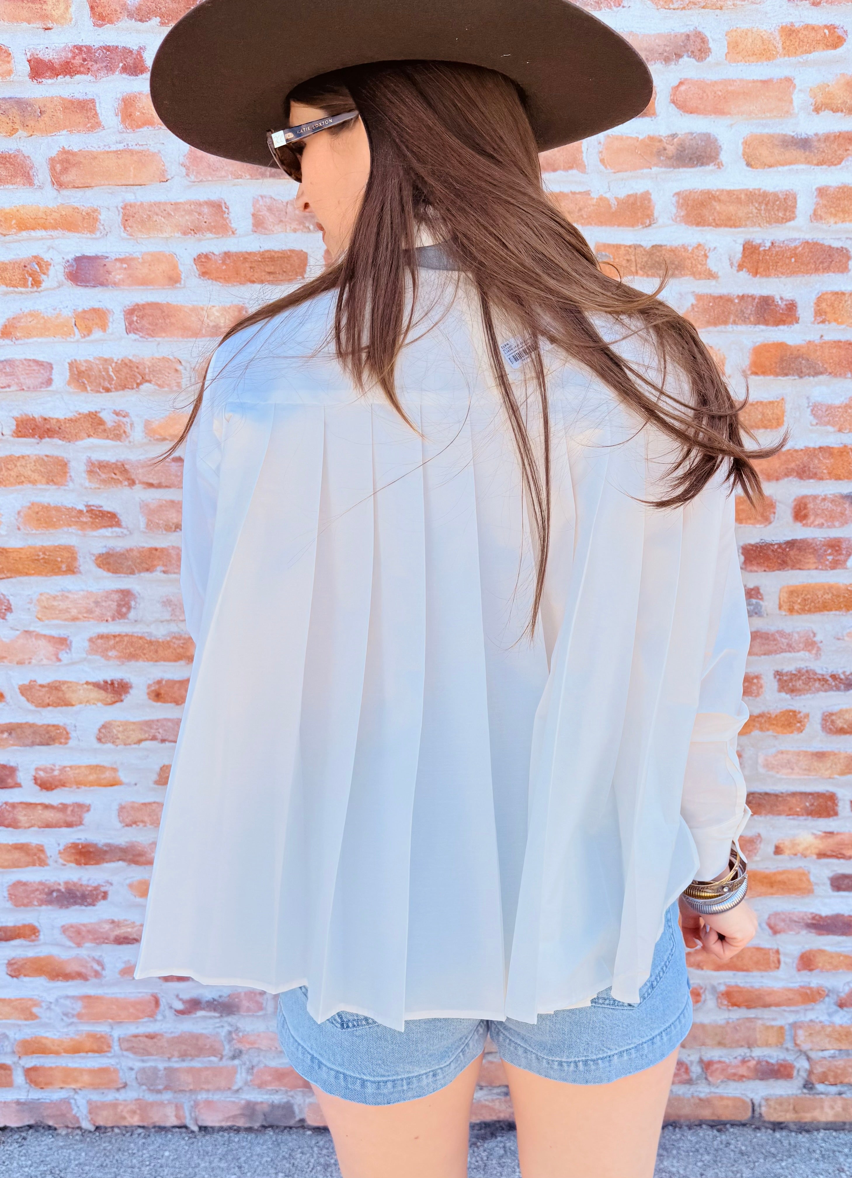 Longsleeve Collared Button-Up