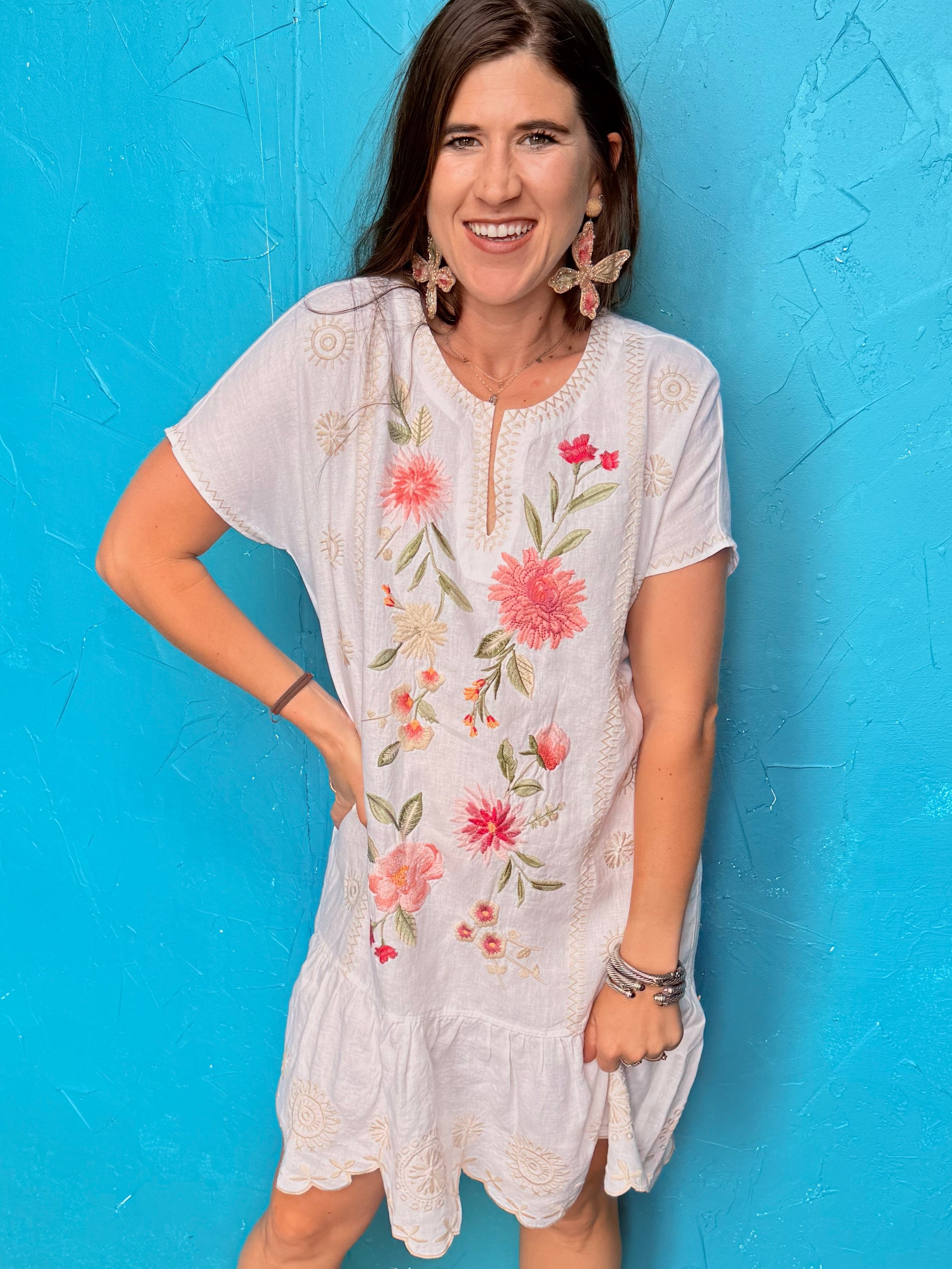 Della Relaxed Linen Dress