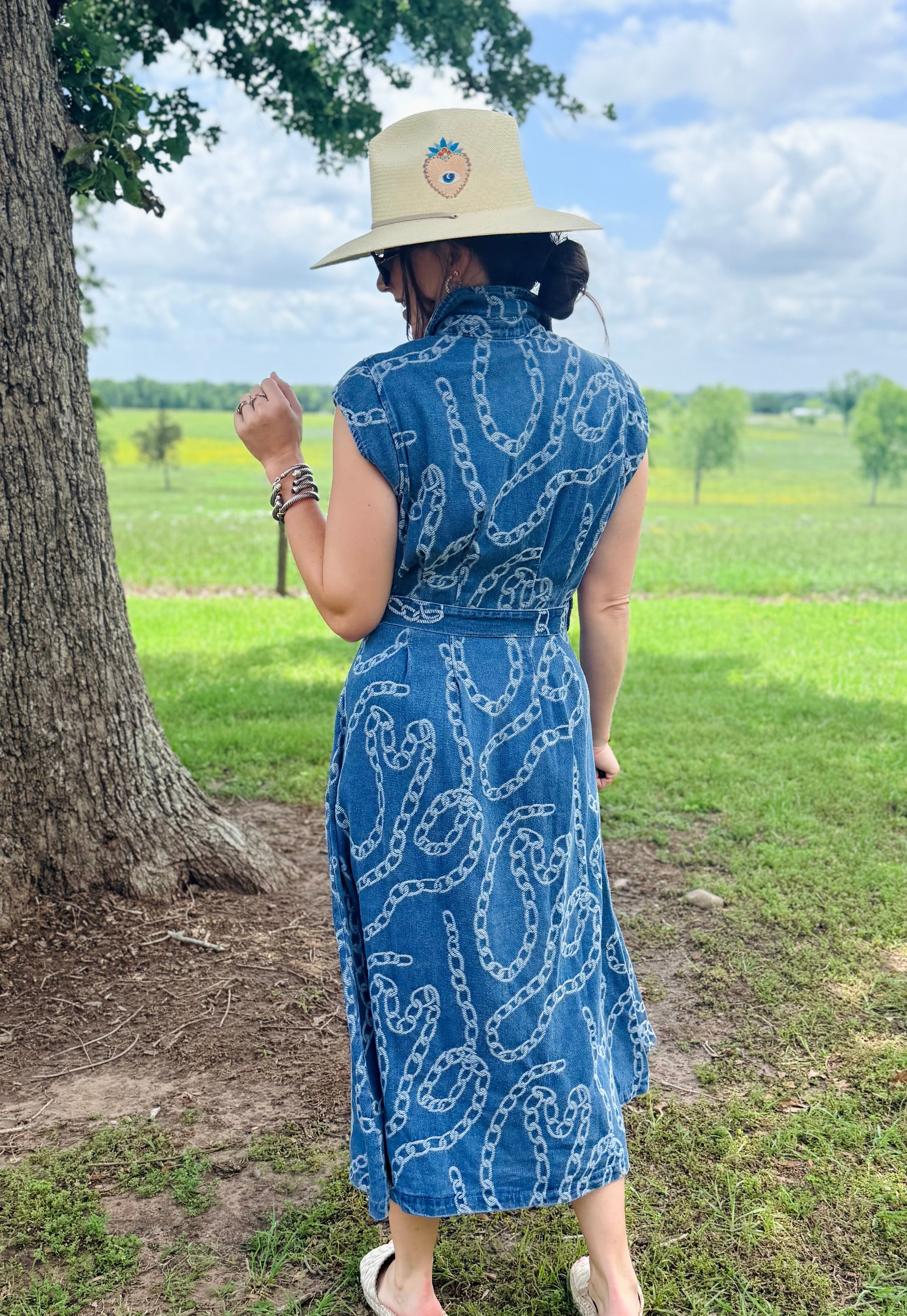 Cap Sleeve Chain Jacquared Dress