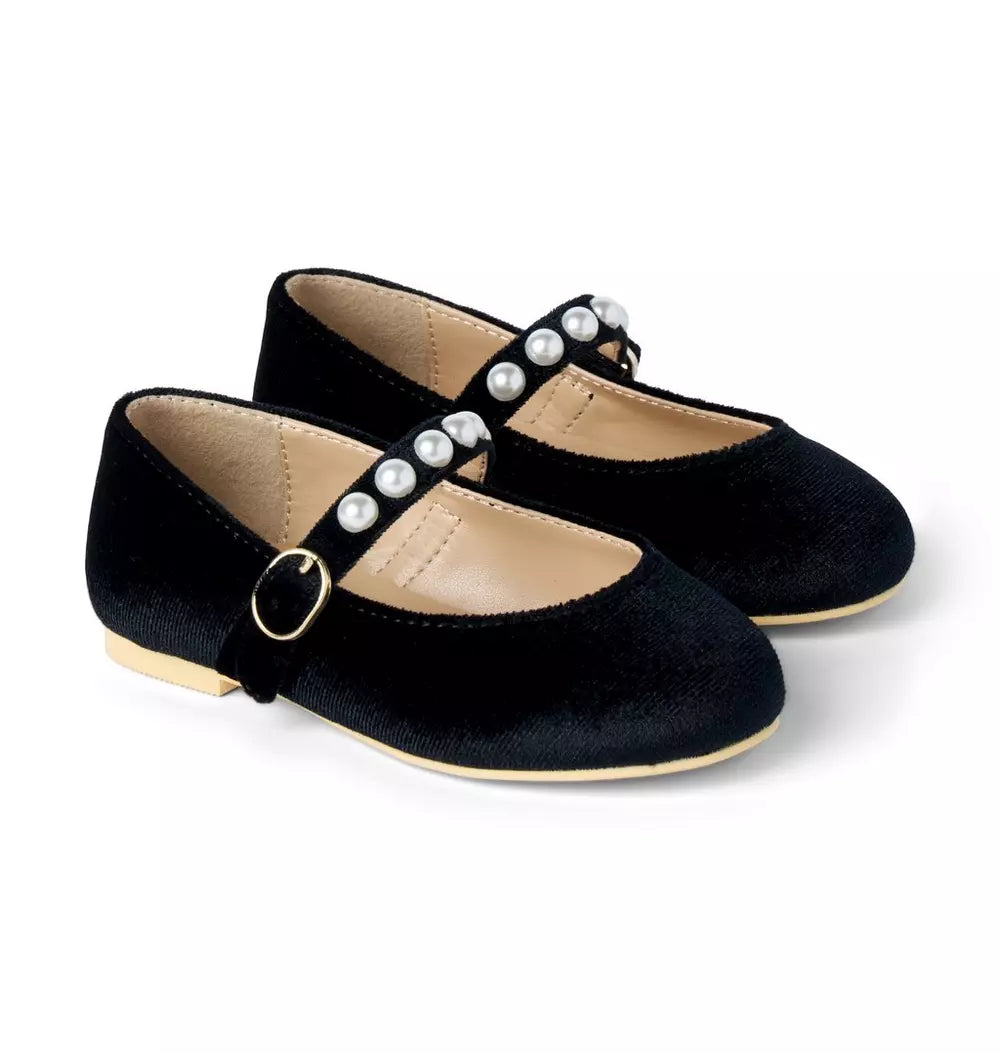 Black Velvet Pearl Flat